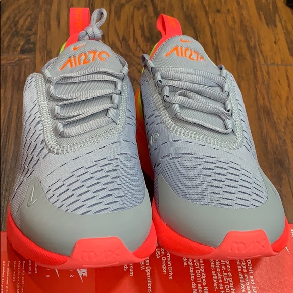 NIKE AIR MAX 270 GS 'WOLF GREY HOT PUNCH' - Picture 10 of 16